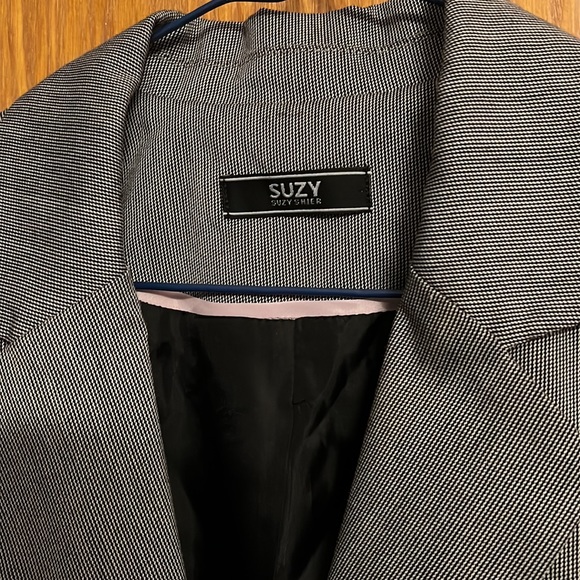 Chic Suzy Shier blazer - Picture 2 of 6